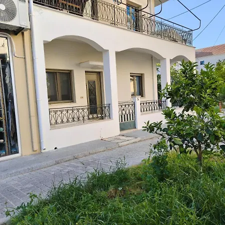 Apartment Square